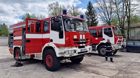 Варненски пожарникари откриха тялото на жена след пожар в таванско жилище