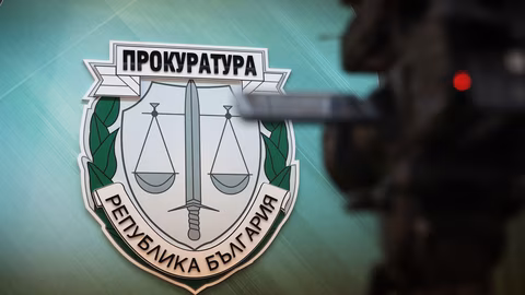 17-годишен в Смолян е задържан за домашно насилие над майка си
