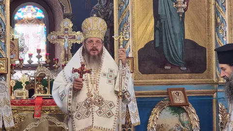 Митрополит Яков оглави литургия в памет на светите Петър и Павел