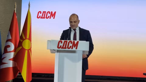 Венко Филипче в Берлин против спорна поправка за езика и идентичността на С. Македония