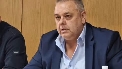 Общински съветници от ГЕРБ в Елхово искат предсрочно освобождаване на председателя