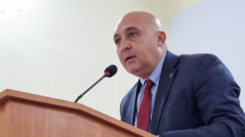 Договорите за саниране на осем блока в Кърджали вече са подписани