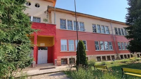 Криводол осигури финансова помощ за маломерни паралелки в училища