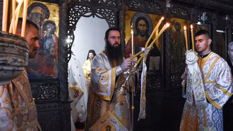 Сливенският митрополит Арсений оглави литургия в Поморие за празника Преображение