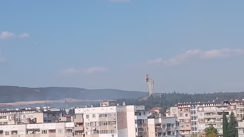 Промяна на маршрутите на автобуси в Стара Загора заради пожар край Мемориала