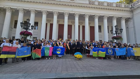 Одеса отбелязва своя празник със символика и подкрепа за защитниците