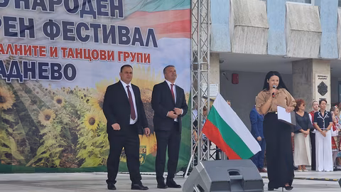 Драгомир Стойнев подчерта важността на развитието на малките населени места