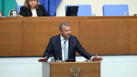 Драгомир Стойнев обещава дългосрочни структурни реформи в управлението