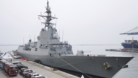 Испания изпраща военен кораб в подкрепа на хуманитарна мисия в Газа