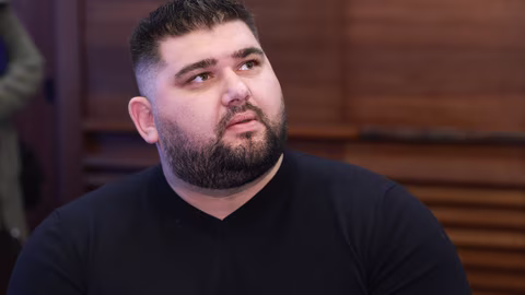 Ружди Ружди спечели шеста световна титла с нов световен рекорд