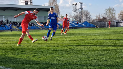Марек (Дупница) и ЦСКА II завършиха 1:1 след мач с два червени картона