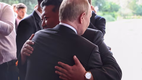 Ким Чен-ун поздрави Путин с увереност в укрепване на съюза