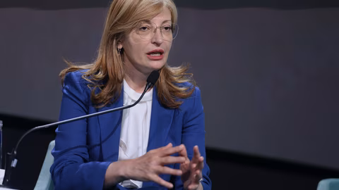 Екатерина Захариева подкрепя въвеждането на еврото и иновациите в България