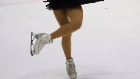 Български фигуристки спечелиха шест медала на световно приобщаващо пързаляне