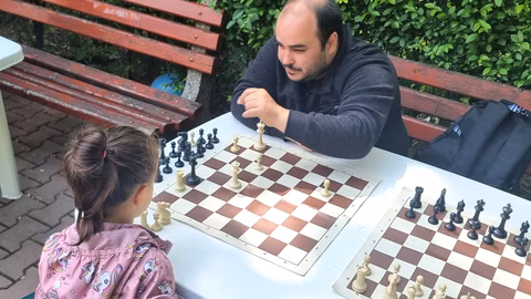 Седмица на бащата с изложба и разнообразни инициативи в София