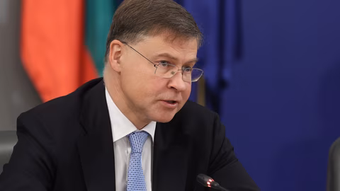 Валдис Домбровскис: България е близо до приемане на еврото