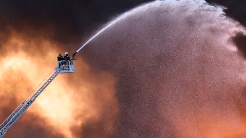 Пожарникарите потушиха 45 пожара с един загинал и пострадала във Враца