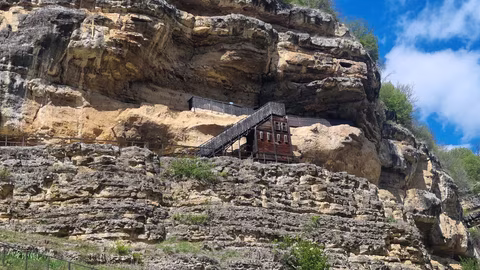 Филм за Крепчанския скален манастир ще бъде излъчен в Опака