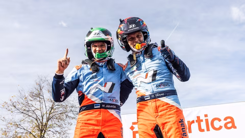 От Тенак прекратява участието си в световния рали след този сезон