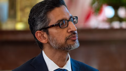 Сундар Пичай предупреждава за рискове при балон в сектора на изкуствения интелект