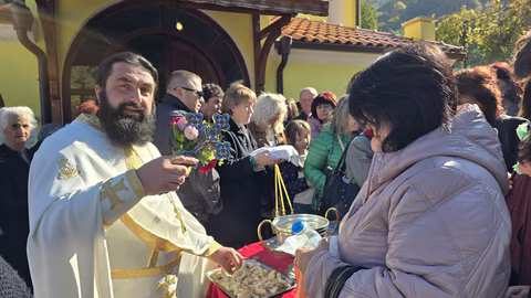 Недостигът на свещеници затруднява обслужването на храмовете в Петрич