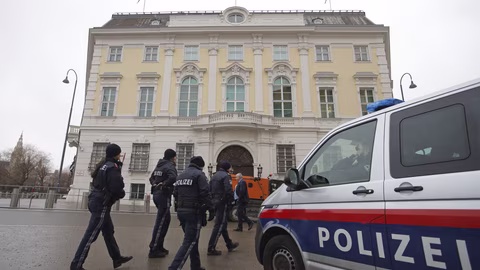 Парламентът на Австрия одобри нови правила за електрически велосипеди и скутери