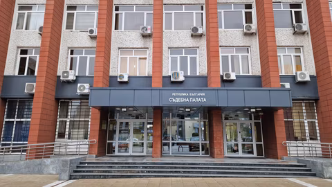 Потвърдена е 20-годишна присъда за убийството на швейцарец в Делта Хил