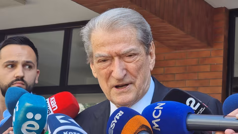 Сали Бериша обяви граждански протести срещу правителството на Еди Рама