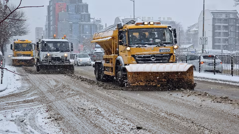 Столичната община подготвя зимното почистване с около 200 снегорина