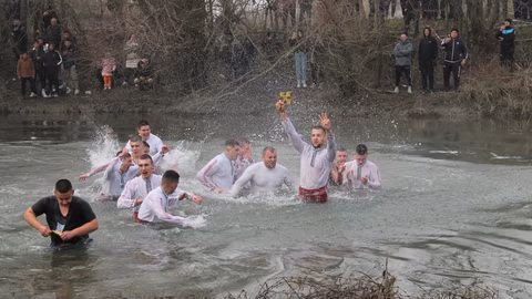 Община Елхово организира ритуал по изваждане на Светия кръст на Богоявление