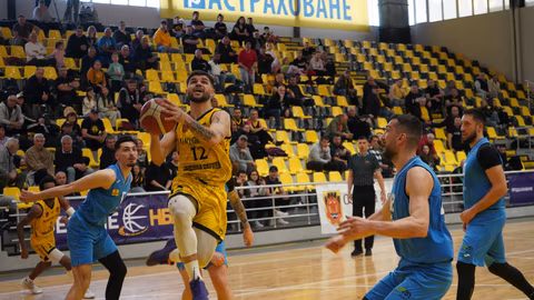 Миньор 2015 победи Левски в първия мач от квалификациите за Купата на България