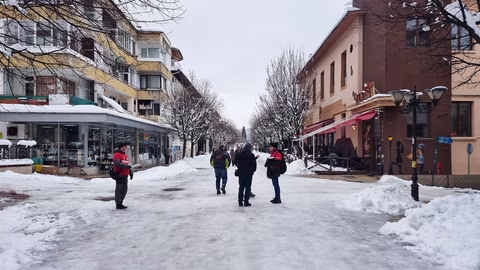 Община Смолян осъдена за травма при падане на заледен участък