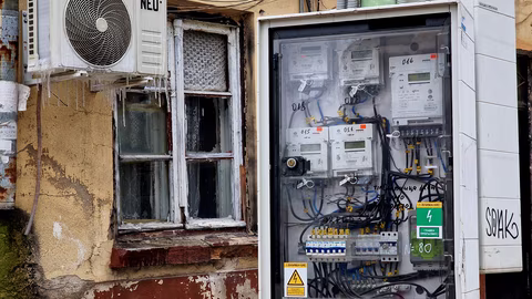 Електрохолд Продажби предупреждава за фишинг измами към бизнес клиенти