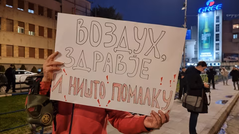 Протест в Скопие срещу замърсяването от завода за цимент „УСЙЕ“