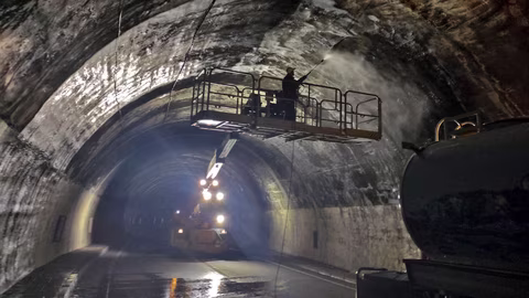 Внимание на път I-1 Симитли – Кресна заради прекъснато електрозахранване и скални свличания