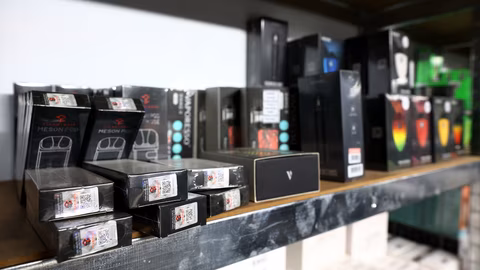 Варненски съд задържа 19-годишен за синтетични наркотици в вейп