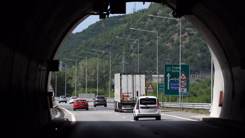 Промяна в движението през тунел „Блатино“ на автомагистрала „Струма“