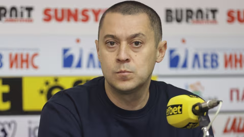 Петима членове алармират за управленска и финансова криза в БФВТ