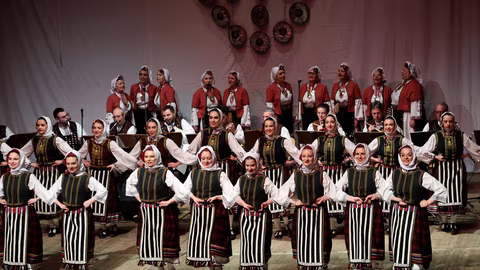 Варненският свободен университет получи високи оценки за две професионални направления