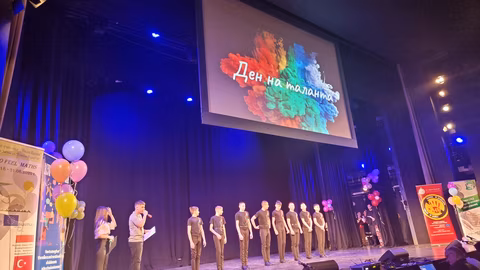 СУ „Иван Вазов“ в Стара Загора чества 185 години с концерт-спектакъл