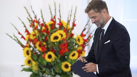 Юрген Клоп остава в Ред Бул въпреки слуховете за трансфер