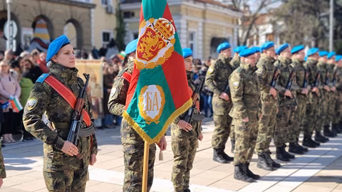 Ямбол отбелязва националния празник с военен ритуал и културни прояви