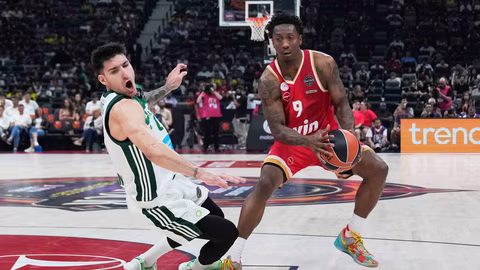 Олимпиакос победи Панатинайкос в голямото гръцко дерби в Евролигата