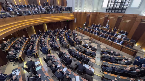 Ливанският парламент удължи мандата си заради конфликта с Израел и Иран