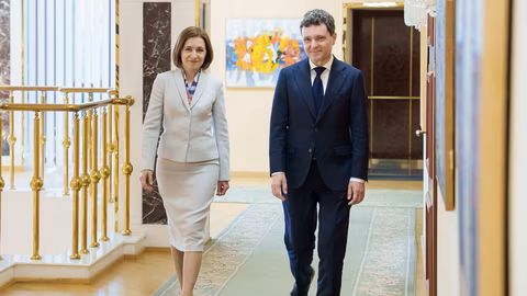 Над 40% от молдовците подкрепят обединение с Румъния след изказването на Мая Санду