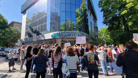 Двама лекари обвинени за смъртта на шестгодишния Ангел при стоматологична процедура