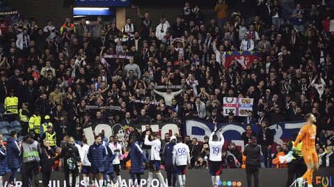 Сблъсъци между фенове на Олимпик Лион и Селта Виго преди мача от Лига Европа