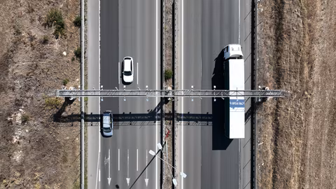 Обновяват пътната маркировка при Северната скоростна тангента до 20 март