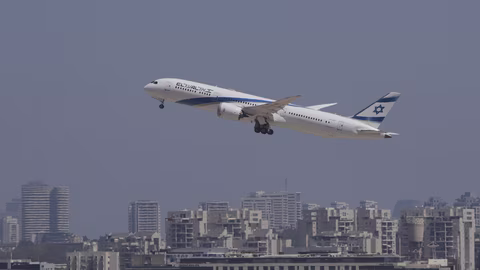 Ограниченията в полетите към Кипър засилват търсенето преди еврейската Пасха