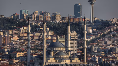 Безработицата в Турция достигна 8,5% с висока младежка и женска безработица